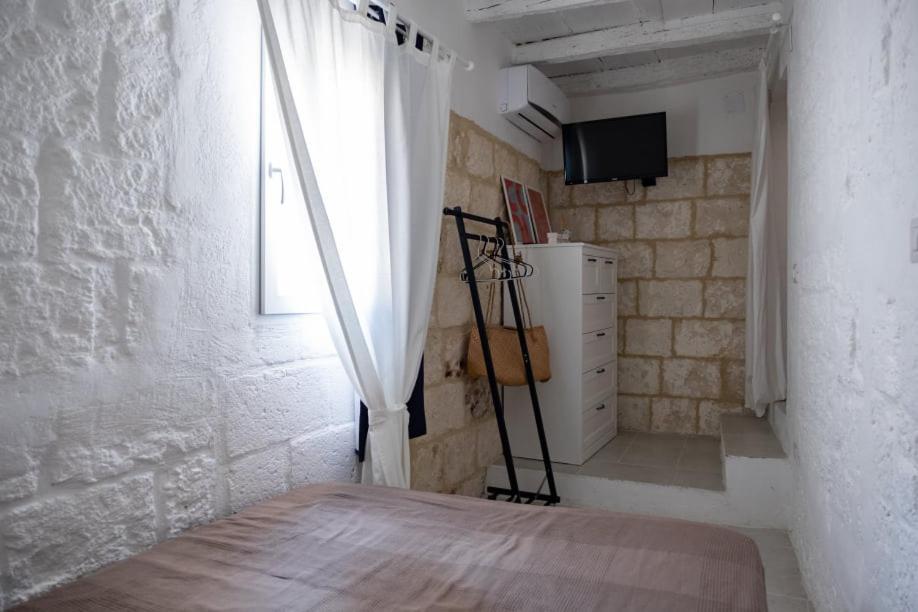 Amalfi Pool Suite - Puglia Mia Apartments Монополи Екстериор снимка