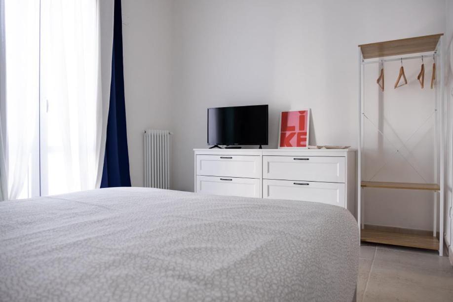 Amalfi Pool Suite - Puglia Mia Apartments Монополи Екстериор снимка