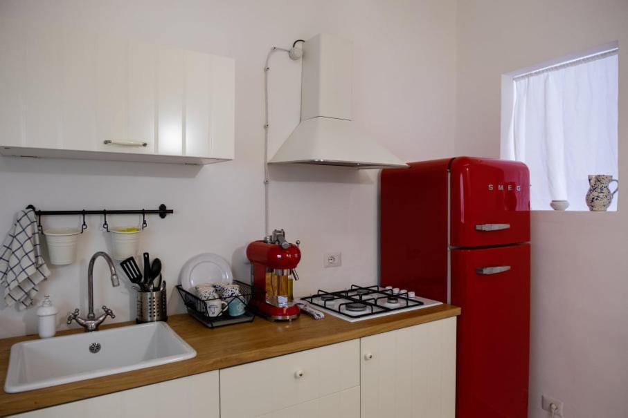 Amalfi Pool Suite - Puglia Mia Apartments Монополи Екстериор снимка